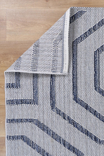 Liro Hale Charcoal Geometric Flatweave Rug
