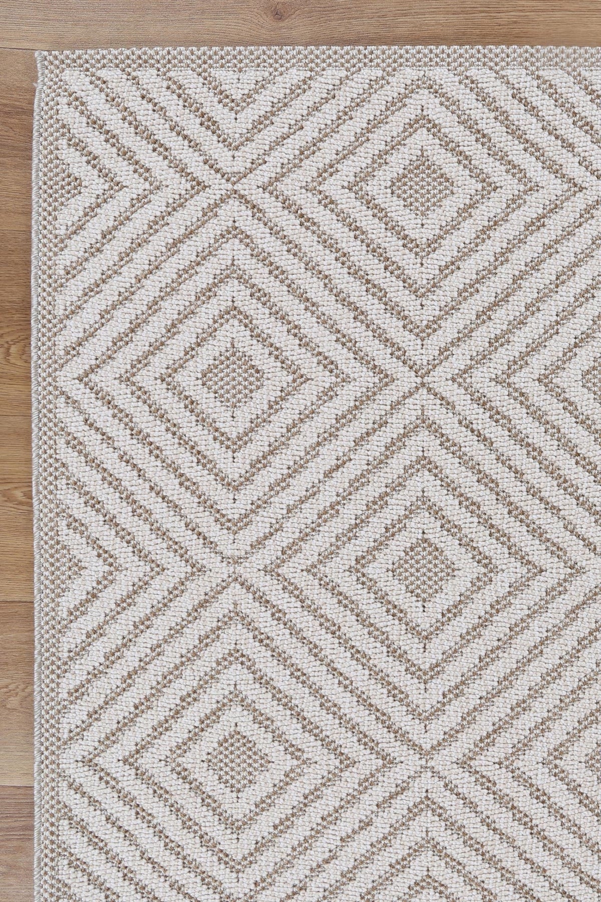 Liro Wickham Beige Geometric Flatweave Rug